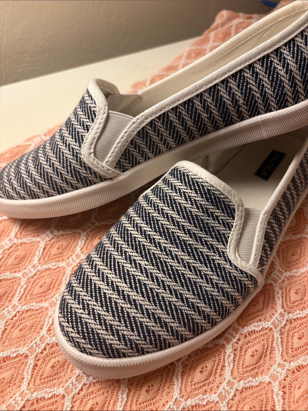 Nautica Navy and White Slip-On Loafers